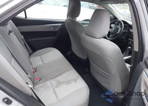 2016 Toyota Corolla Le z USA, uszkodzony, nr VIN 2T1BURHE6GC645401